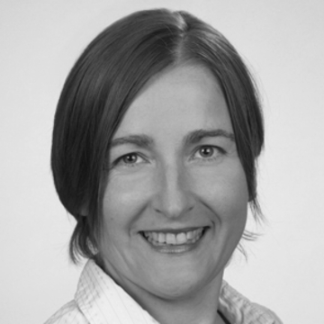 Portrait Bettina Arneth